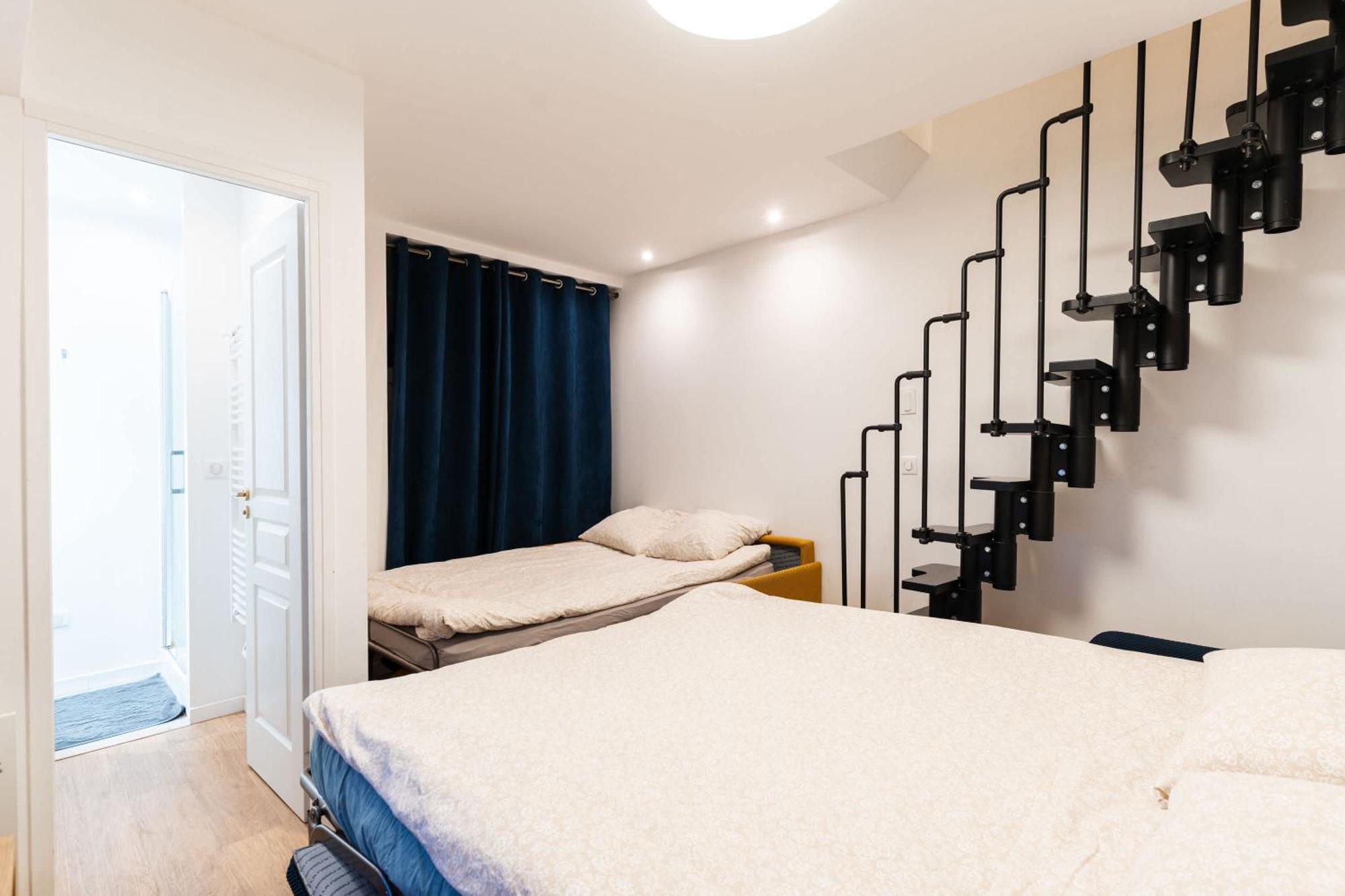Loft 4 Bedroom Montmartre Pigalle Ac By Lcc Agency Parijs Buitenkant foto